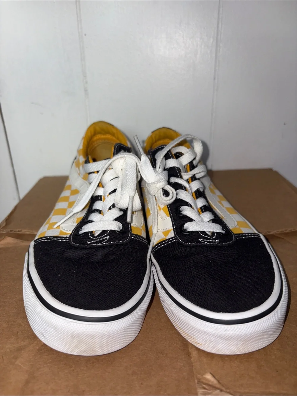 Vans Checkerboard Old Skool Sneakers size 7